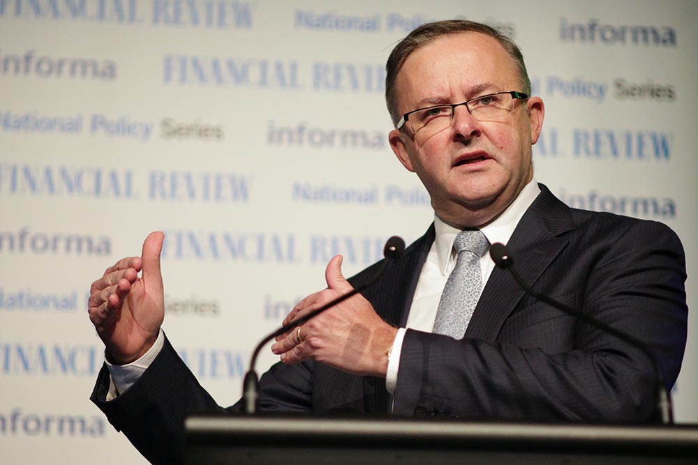 Alnthony Albanese took to the podium at the AFR's Infrastructure Summit and slammed the $16 billion NSW WestConnex project.