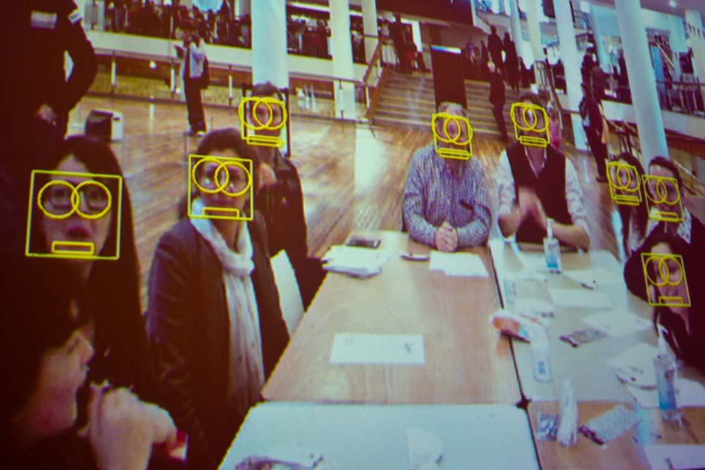 South Australia Police has awarded a contract to NEC Australia to deliver facial recognition software to arm police with the ability to find criminals.