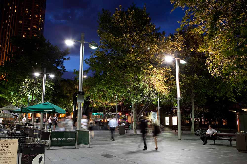 A new 'integrated smart lighting' system will be rolled out by Victoria's City of Greater Geelong, making it one of the first in Australia to do so.