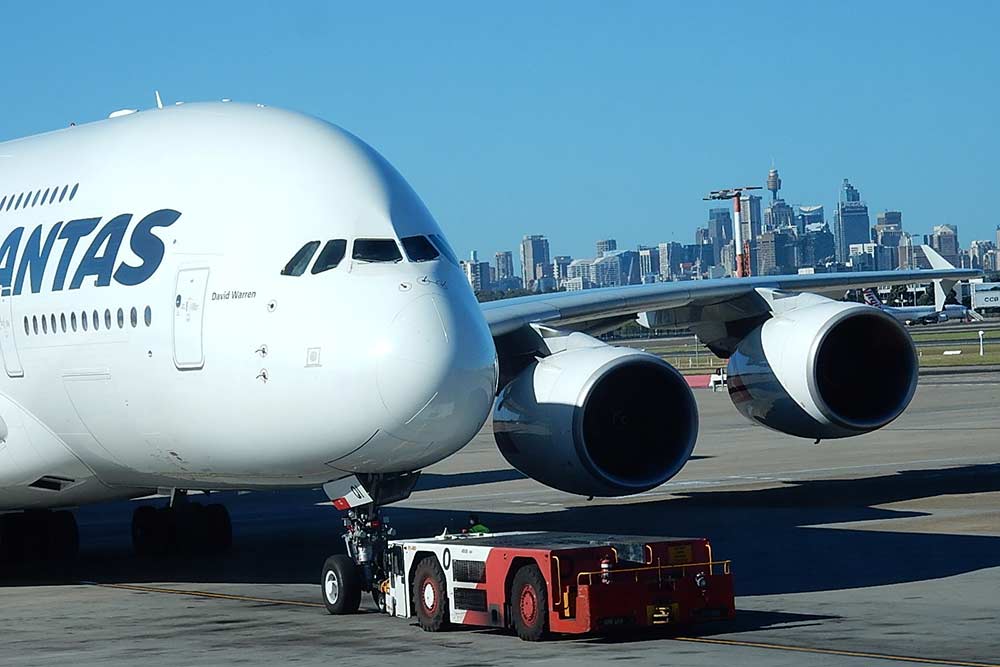 Sydney's second airport will have a new railway in-and-out to be delivered by a consortium led by Canadian company SNC-Lavalin.